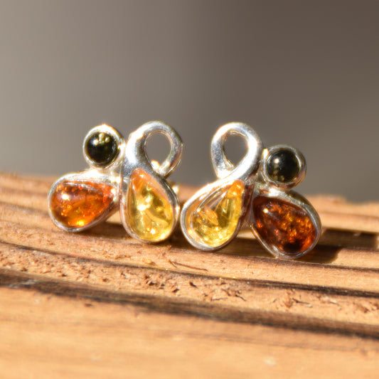 Abstract stud earrings with natural Amber in various shades and 925 Silver, MJ Baltica, BK042