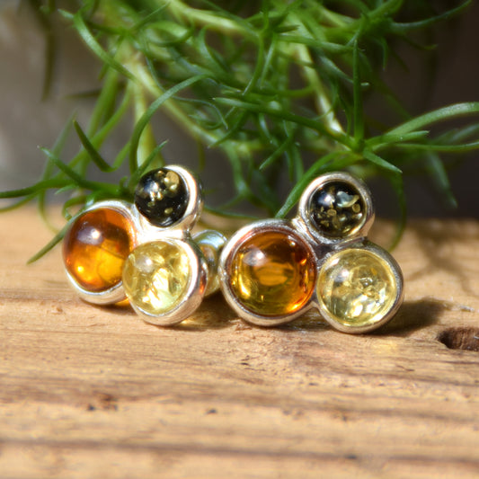 Elegant stud earrings with natural Amber in various shades and 925 Silver, MJ Baltica, BK043