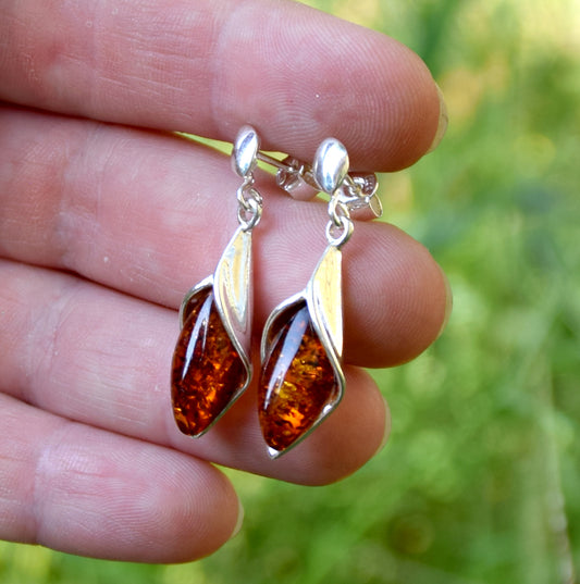 MJ Baltica, earrings, natural Baltic amber, 925 silver, leaf, female, handcrafted BK049
