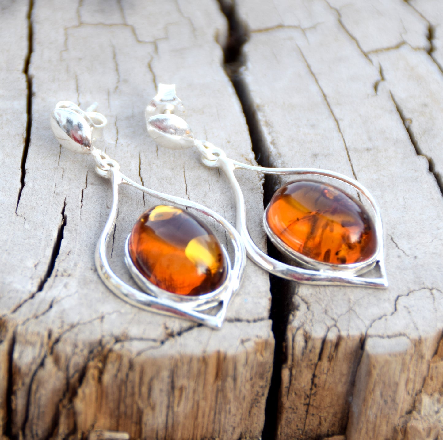 MJ Baltica, earrings, natural Baltic amber, 925 silver, large, elegant, feminine, BK055