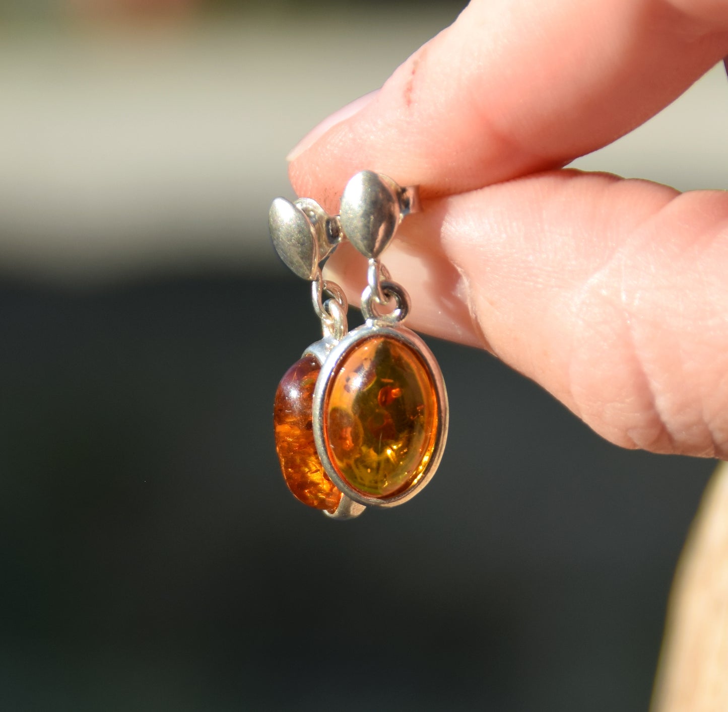 MJ Baltica, earrings, natural Baltic amber, 925 silver, cognac, oval, handcrafted, BK068