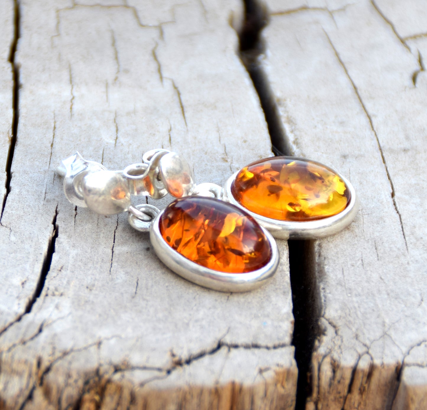 MJ Baltica, earrings, natural Baltic amber, 925 silver, cognac, oval, handcrafted, BK068