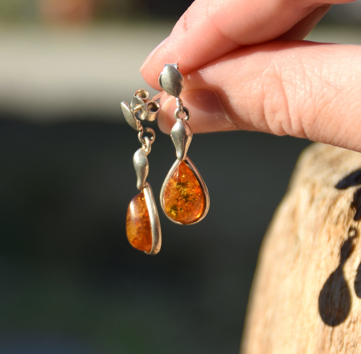 MJ Baltica, earrings, natural Baltic amber, 925 silver, drop, elegant, handcrafted, BK069