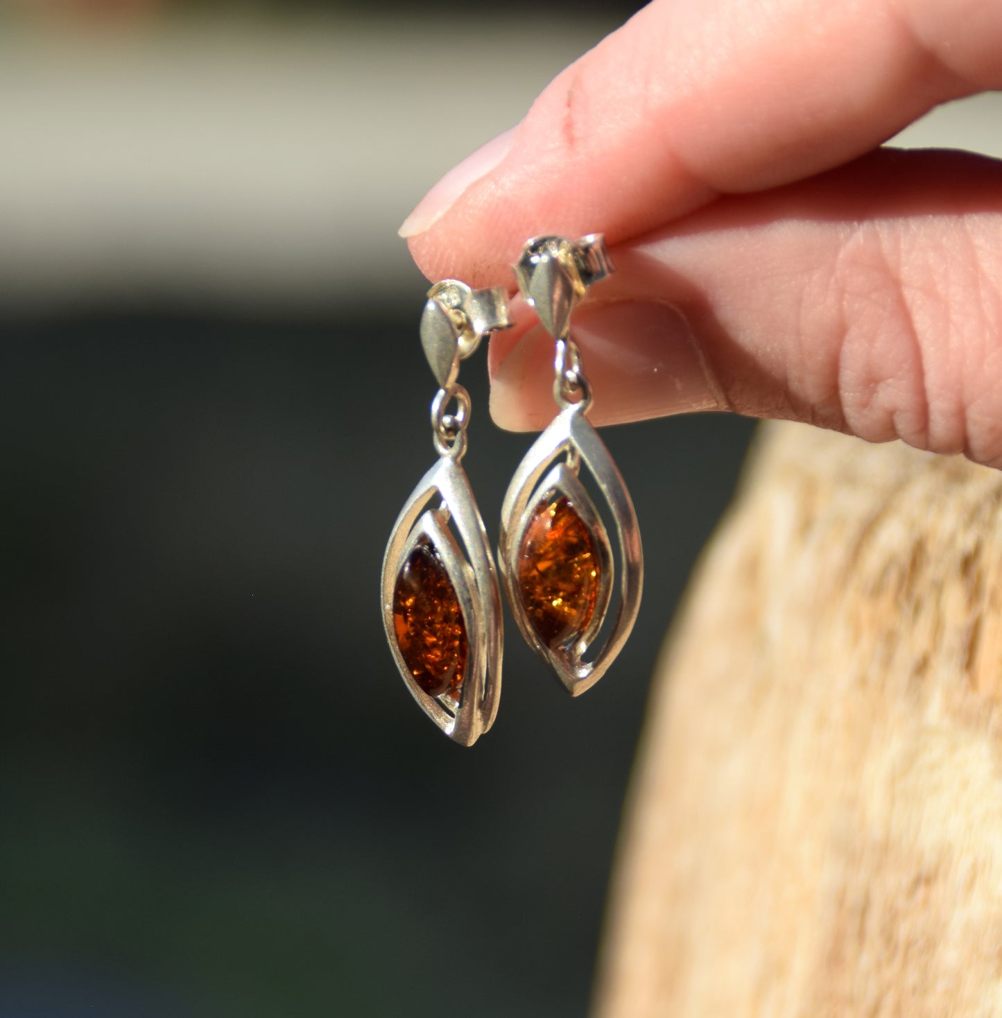 MJ Baltica, Baltic natural amber, 925 silver, earrings, modern, elegant, marquise, BK070