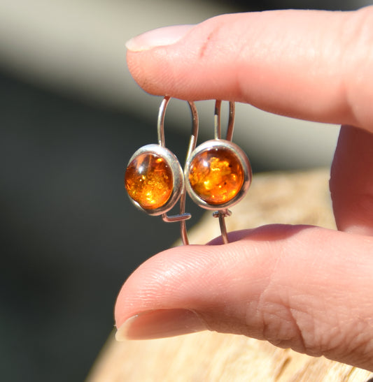 MJ Baltica, earrings, natural Baltic amber, 925 silver, earrings, round, handcrafted, BK071