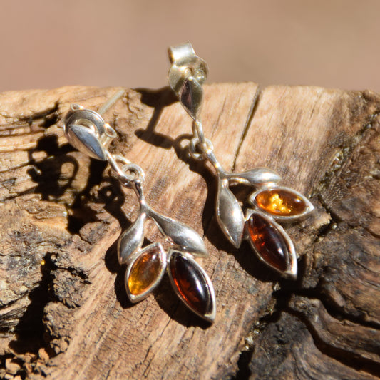 Delicate dangle earrings with natural brown amber and 925 Silver, MJ Baltica, BK079