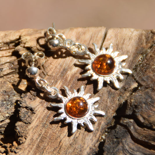 Bright dangle earrings in the shape of the sun with natural Cognac Amber and 925 Sterling Silver, MJ Baltica, BK081