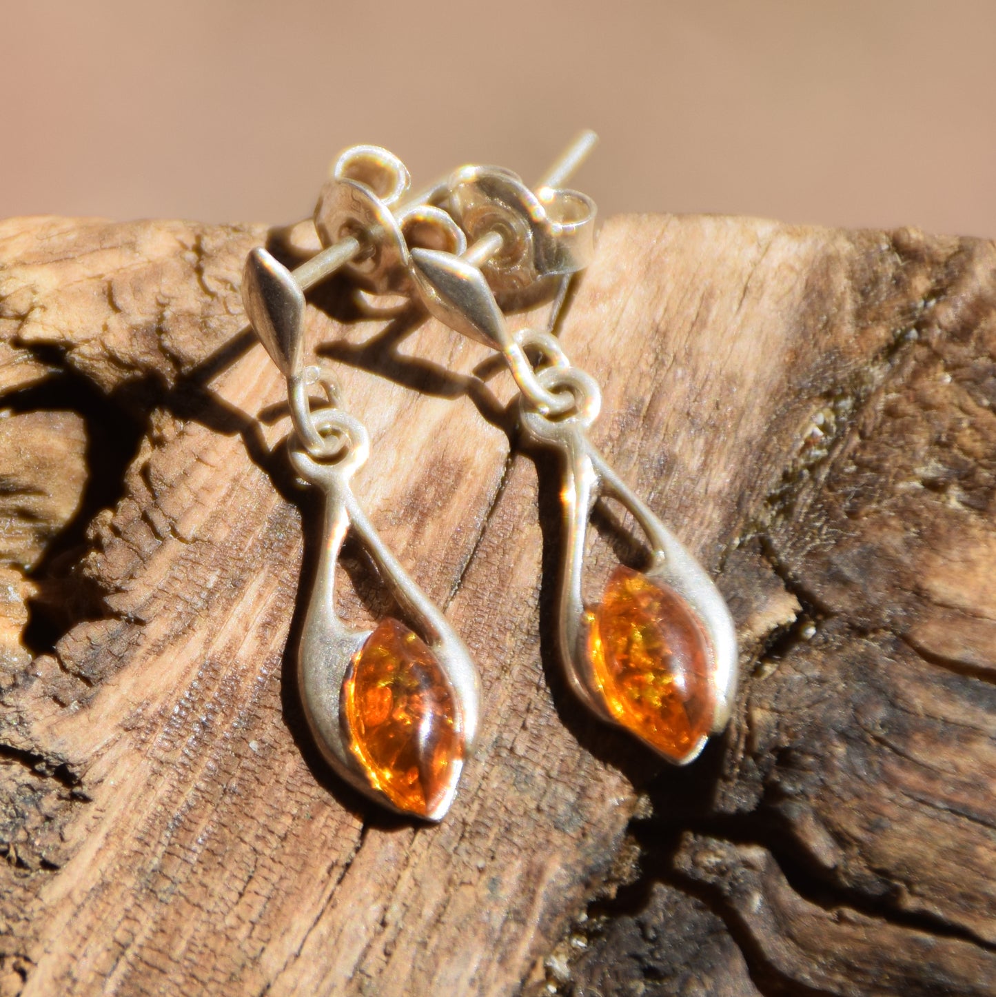 Lightweight dangle earrings with natural Cognac Amber and 925 Sterling Silver, MJ Baltica, BK090