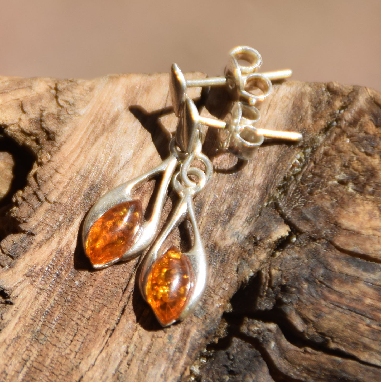 Lightweight dangle earrings with natural Cognac Amber and 925 Sterling Silver, MJ Baltica, BK090