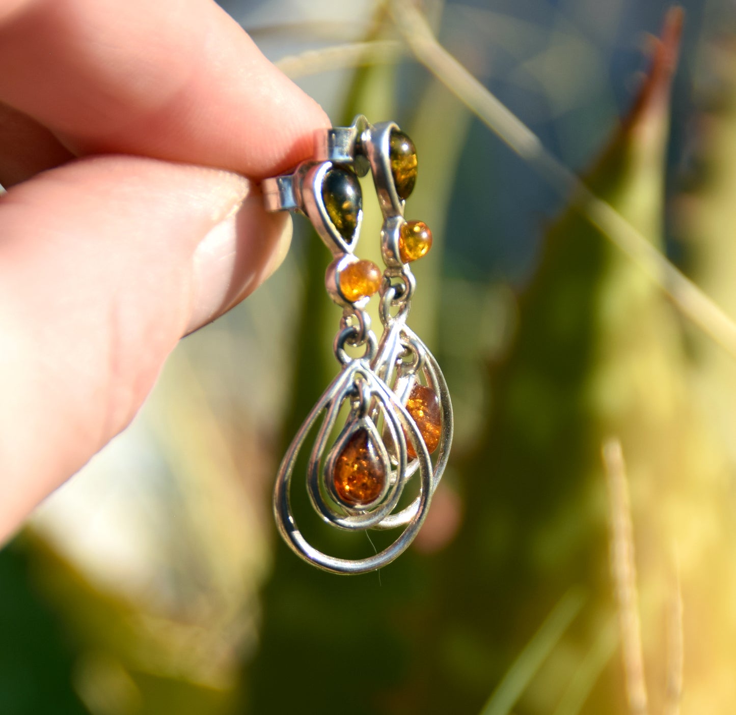 MJ Baltica, earrings, natural Baltic amber, 925 silver, beautiful, modern, bright, BK093