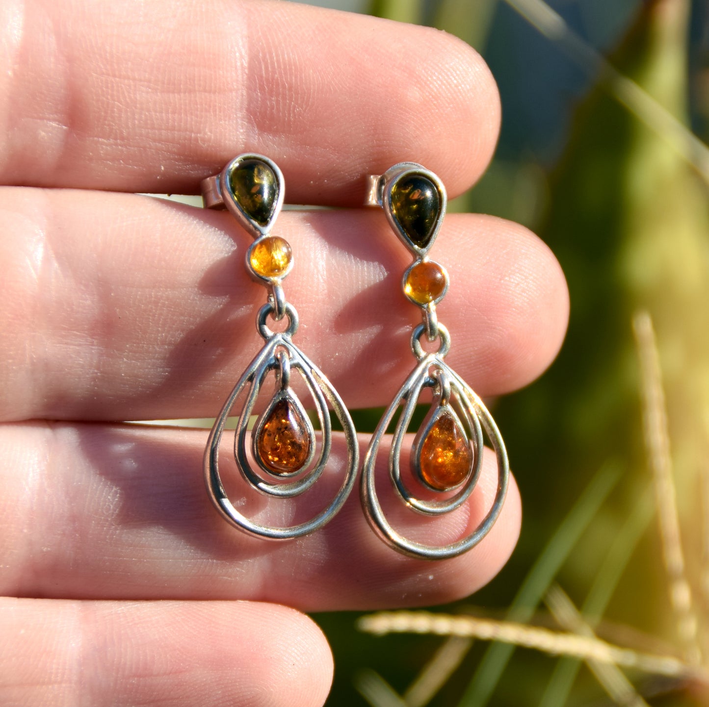 MJ Baltica, earrings, natural Baltic amber, 925 silver, beautiful, modern, bright, BK093