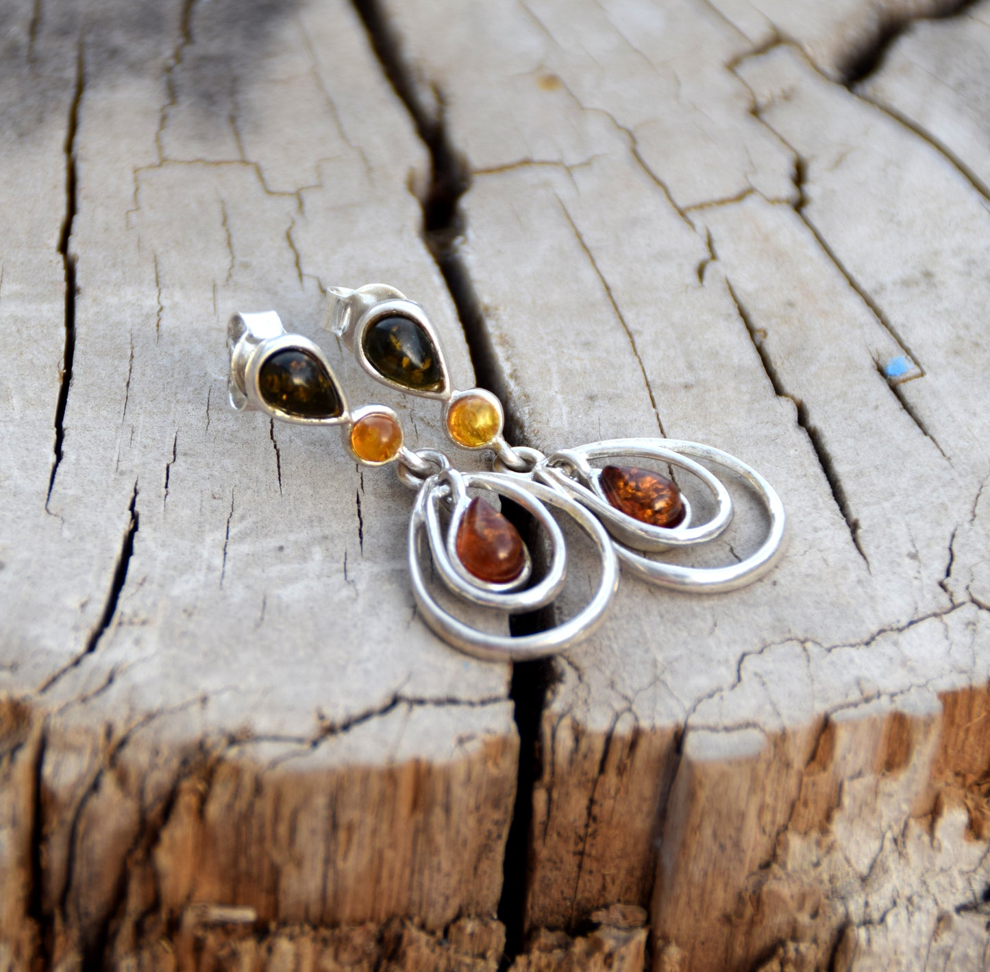 MJ Baltica, earrings, natural Baltic amber, 925 silver, beautiful, modern, bright, BK093