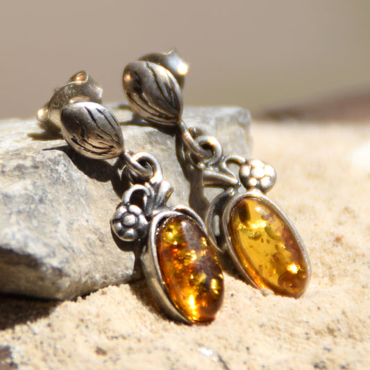 Delicate vintage-style dangle earrings with natural Cognac Amber and 925 Silver, MJ Baltica, BK097