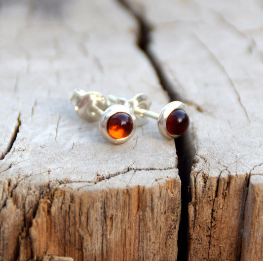 MJ Baltica, earrings, natural Baltic amber, 925 silver, unisex, lobe, handcrafted, BK106 (1)