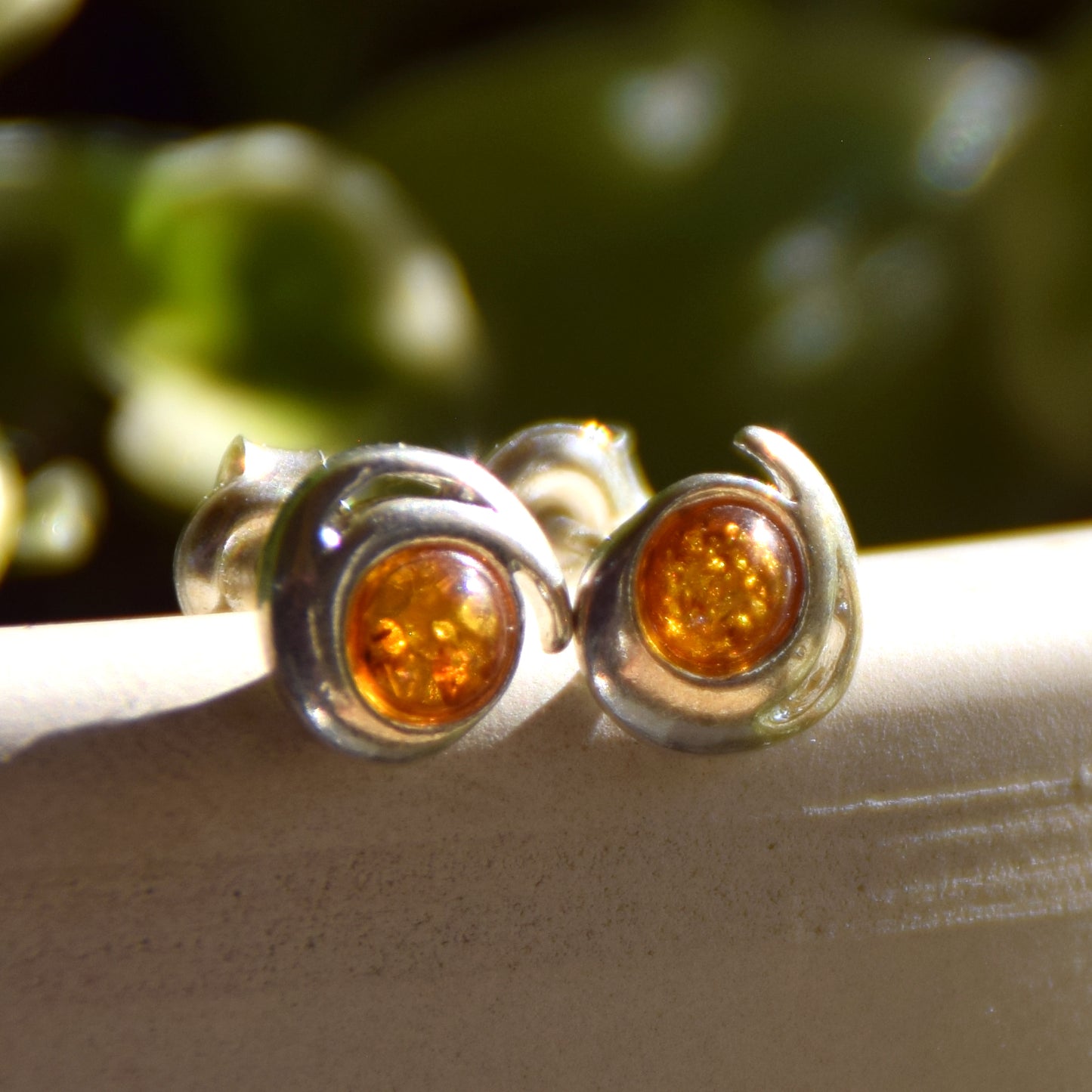 Ohrstecker aus natürlichem Cognac-Bernstein und 925er Silber, MJ Baltica, BK109