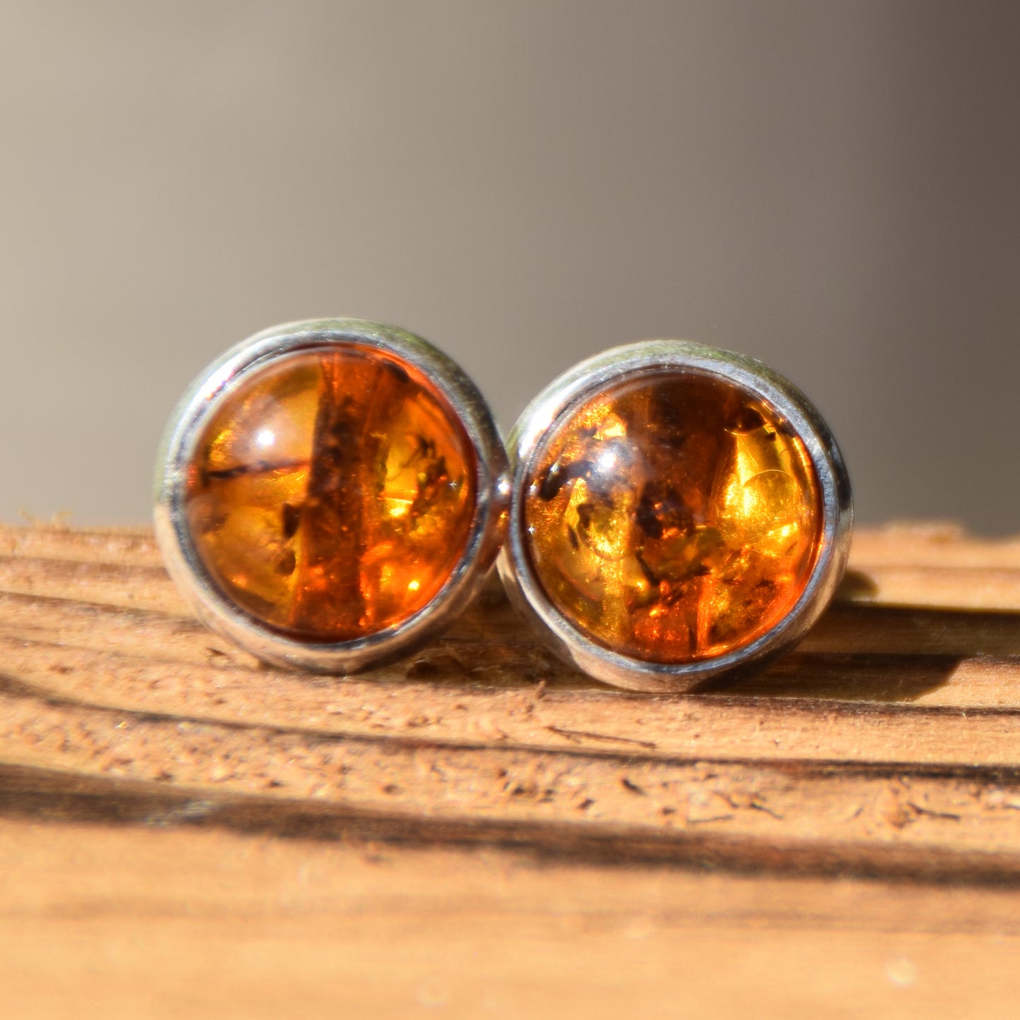 Classic round earrings with natural cognac amber and 925 sterling silver, MJ Baltica, BK110 (5)
