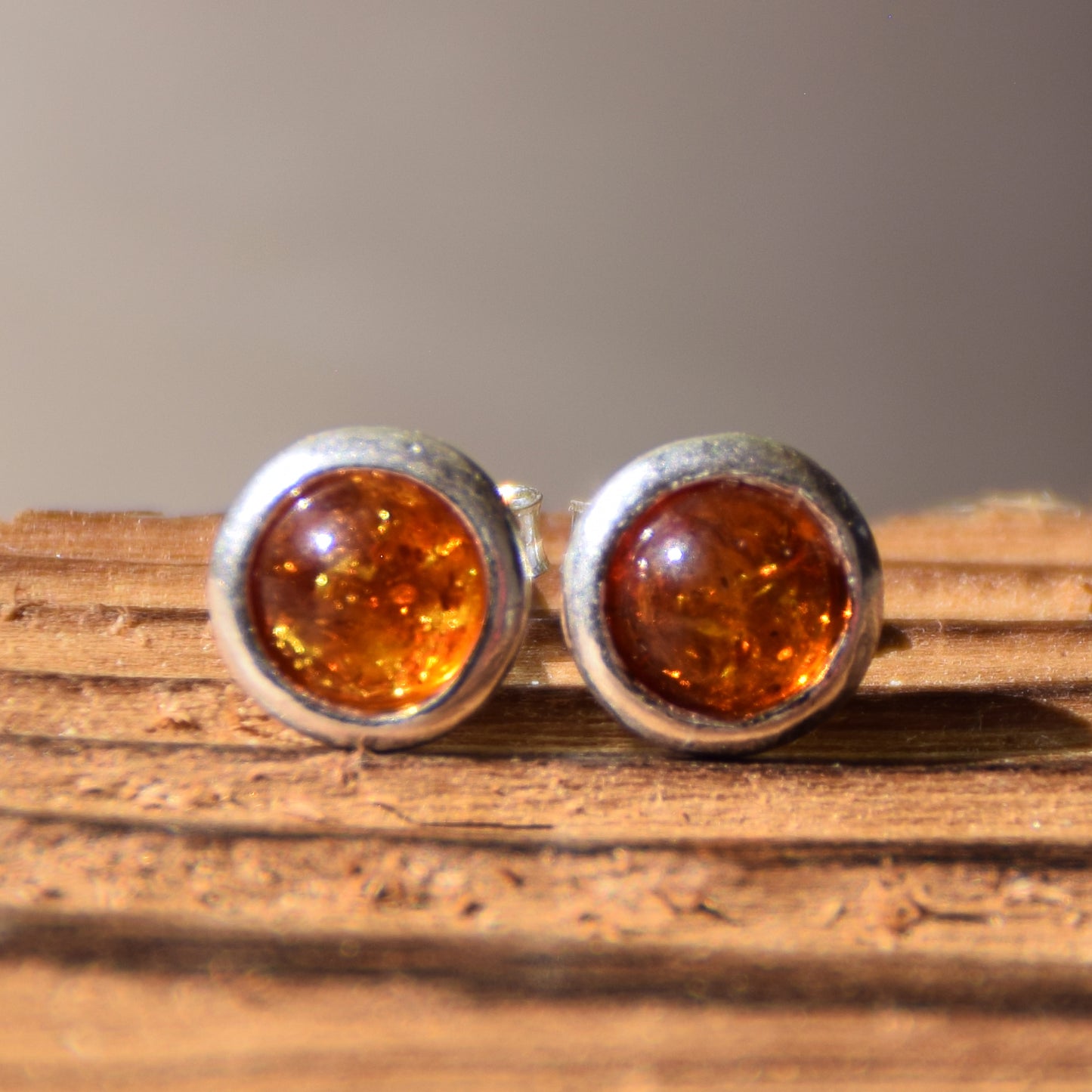 Simple round stud earrings created with natural Baltic Amber, 925 Sterling Silver, MJ Baltica, BK119 (3)