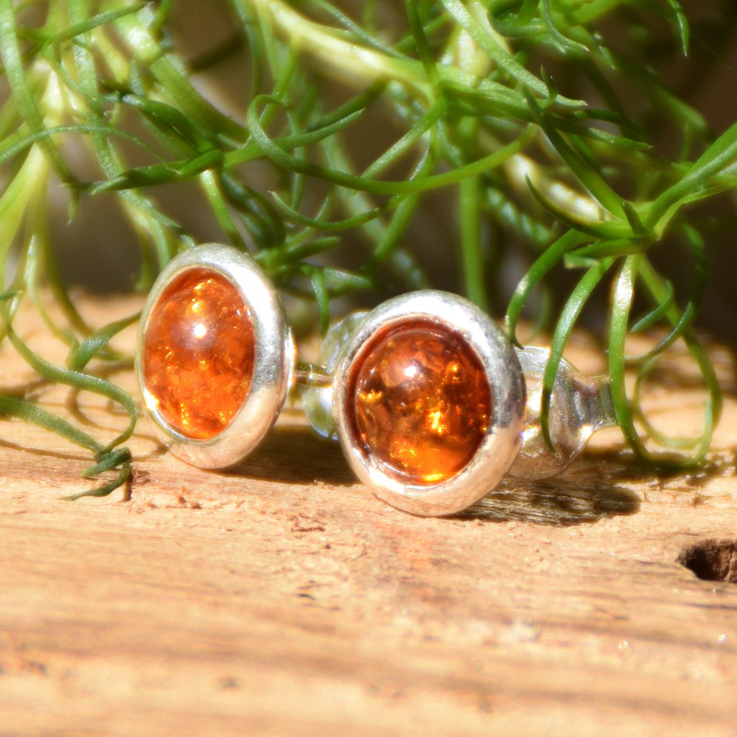 Simple round stud earrings created with natural Baltic Amber, 925 Sterling Silver, MJ Baltica, BK119 (3)