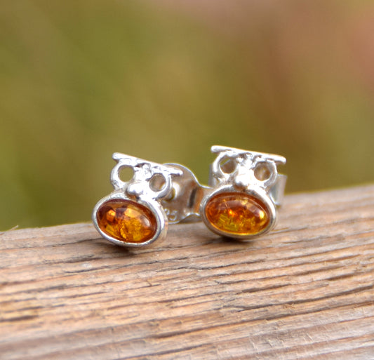 MJ Baltica, orecchini, Ambra naturale Baltica, Argento 925, gufo, civetta, a lobo, artigianale, BK123