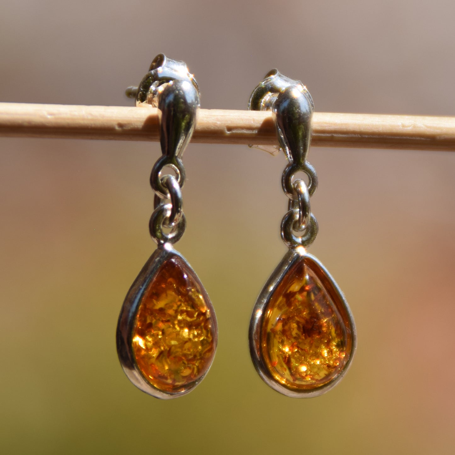 Classic drop earrings with cognac-colored natural Amber and 925 Sterling Silver, MJ Baltica, BK128