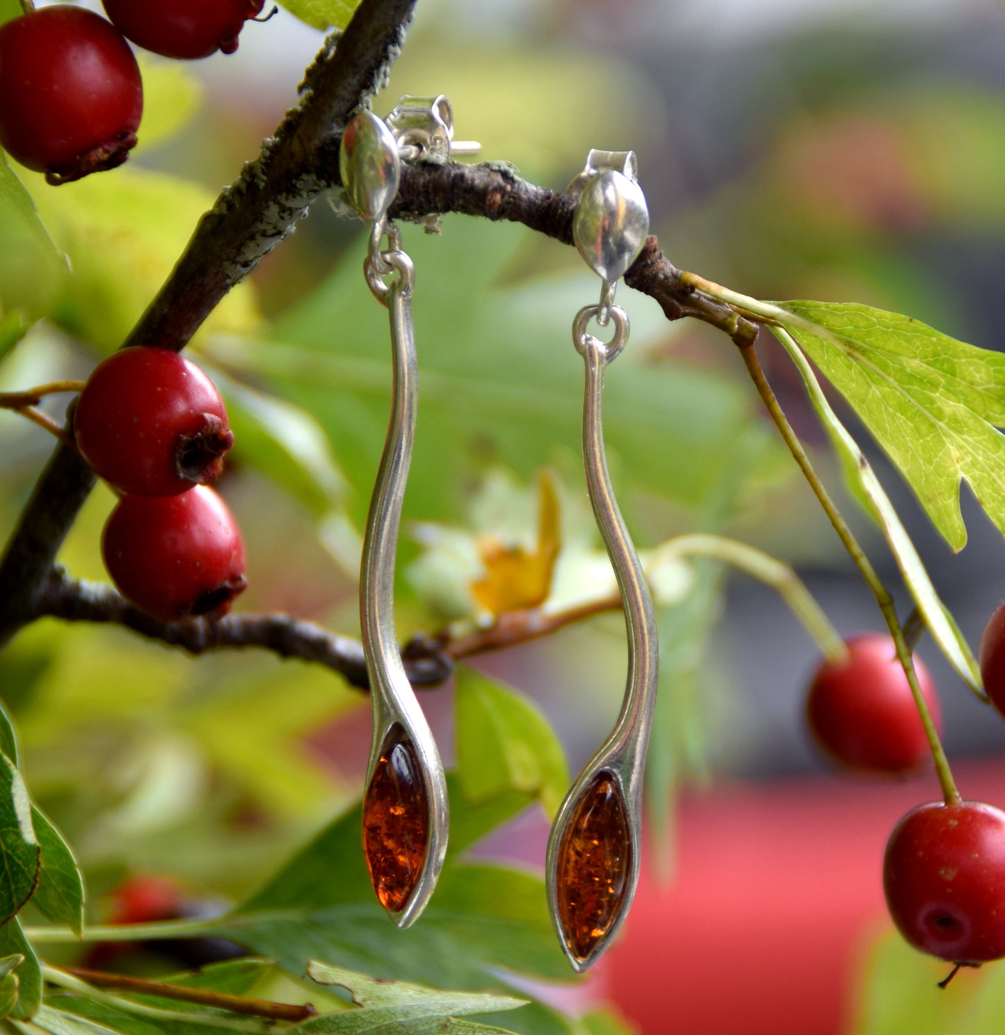 MJ Baltica, earrings, natural Baltic amber, 925 silver, elegant, feminine, light, long, BK136