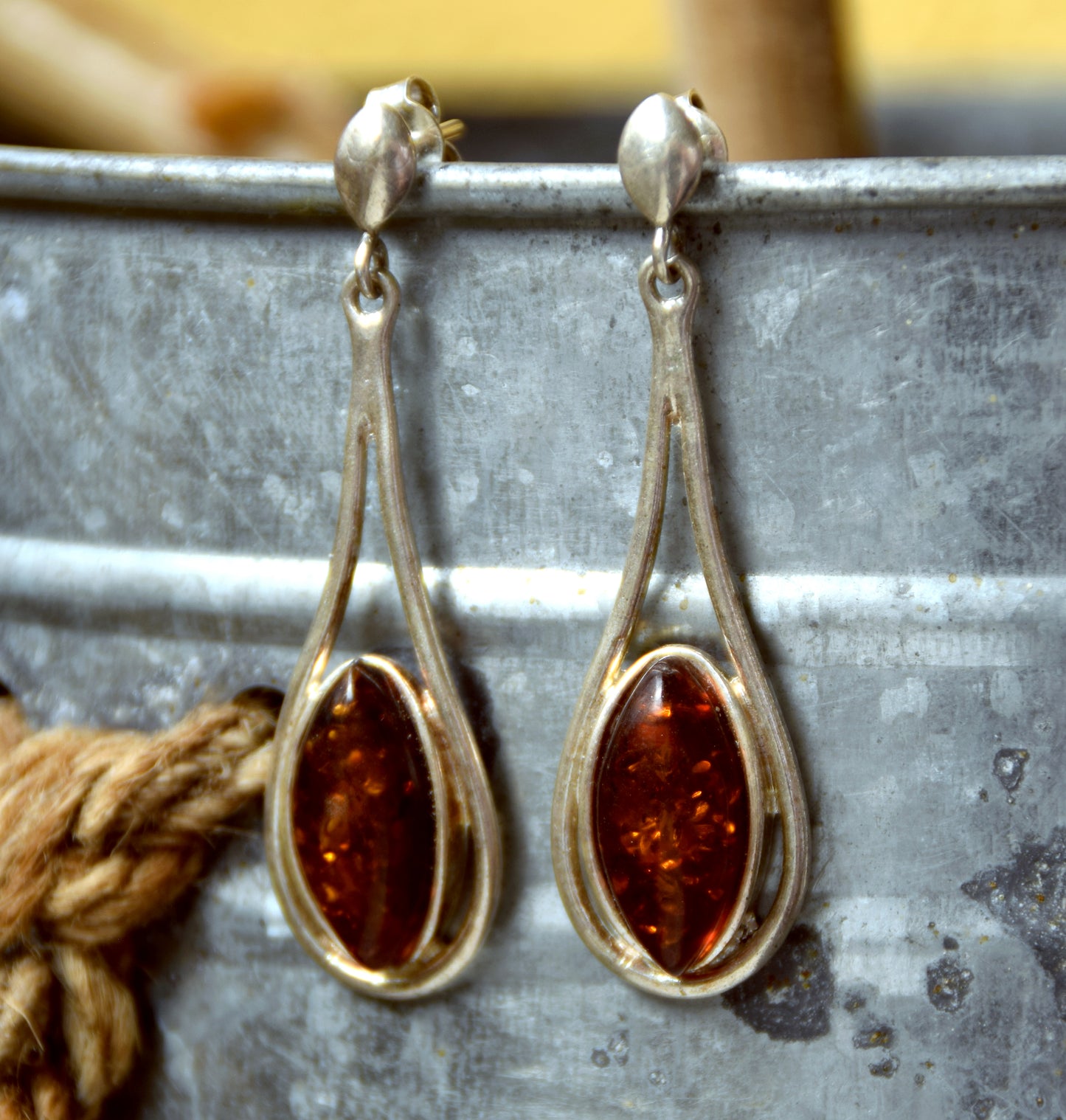 MJ Baltica, earrings, natural Baltic amber, 925 silver, elegant, feminine, bright, long, BK138