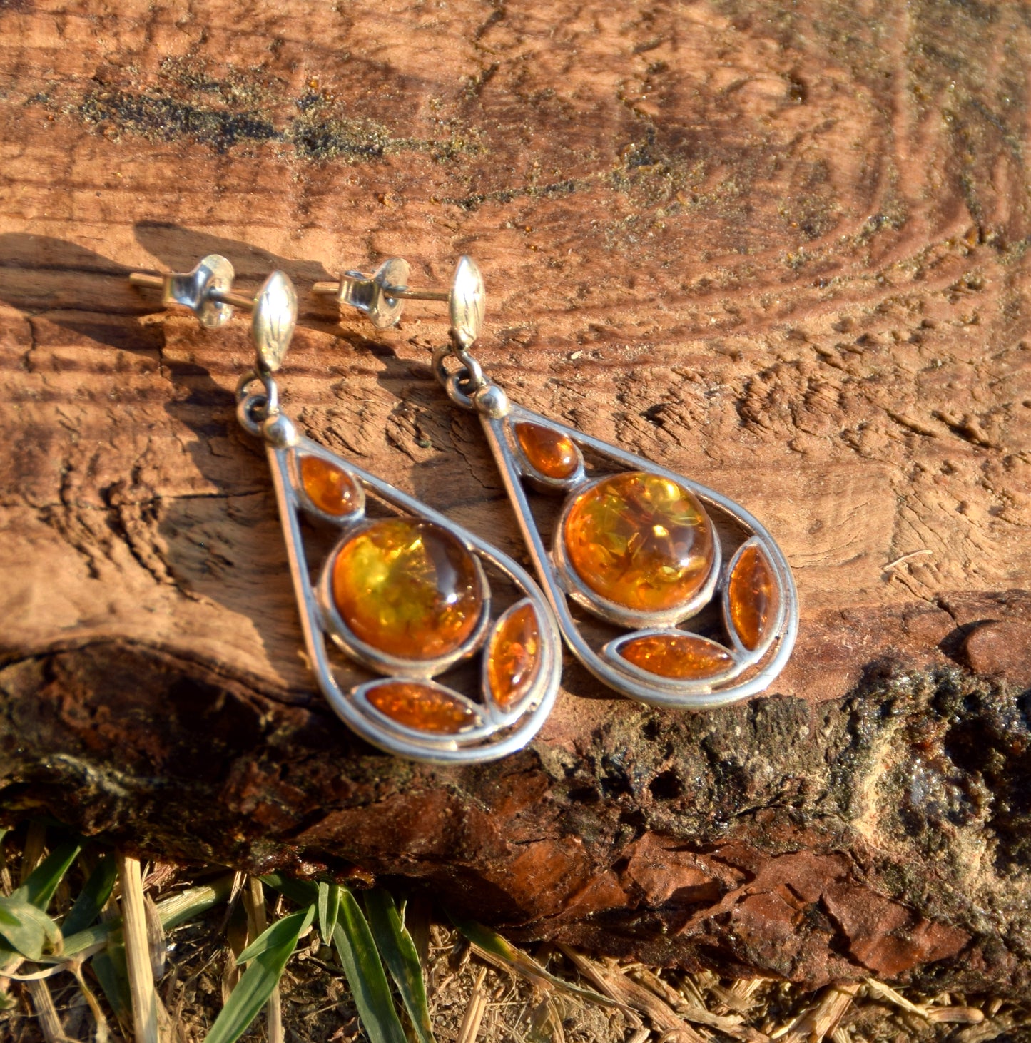 Dangle drop earrings with cognac natural Amber mosaic and 925 Sterling Silver, MJ Baltica, BK148