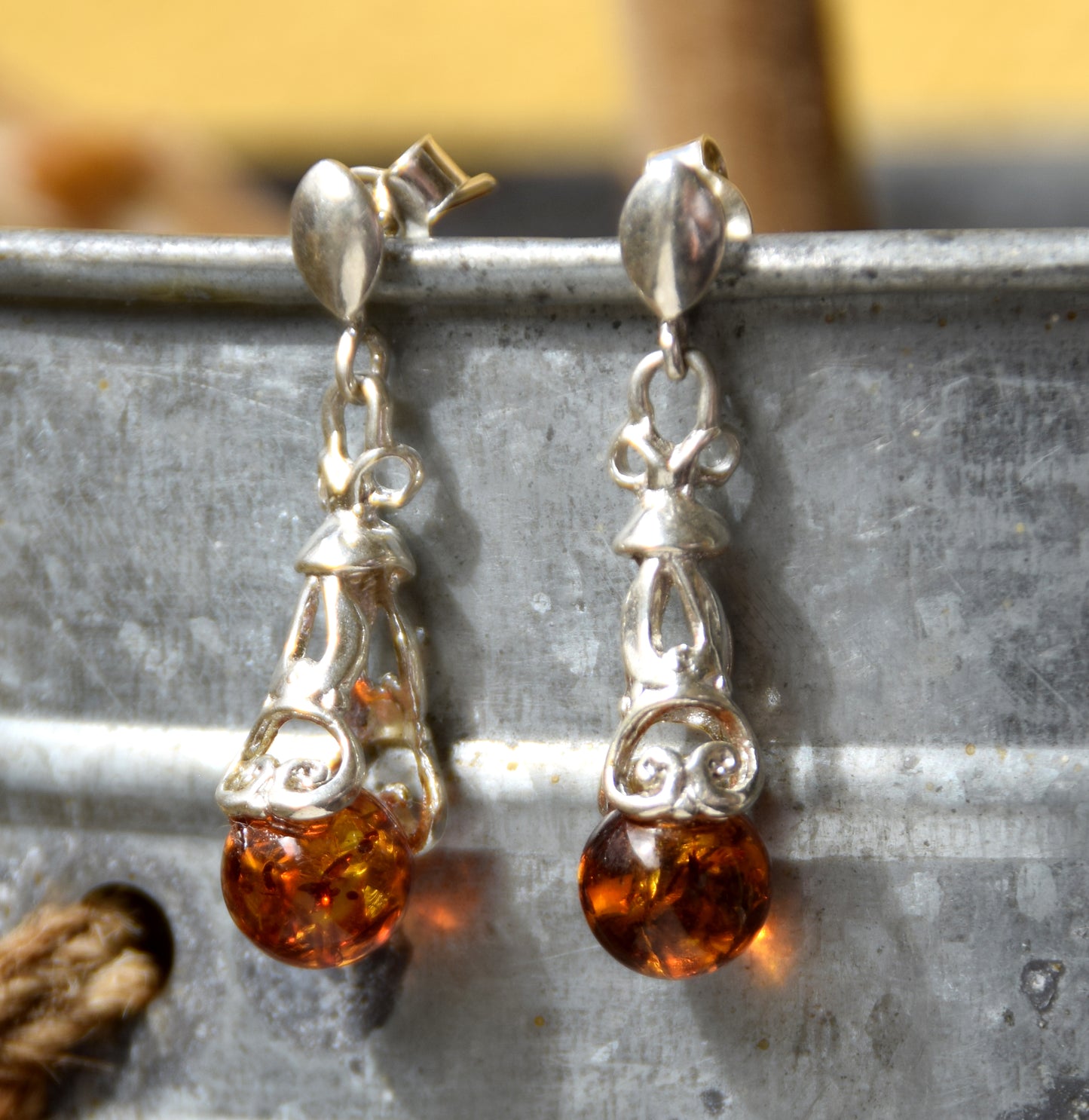 MJ Baltica, earrings, natural Baltic amber, 925 silver, delicate, elegant, feminine, cognac, BK160