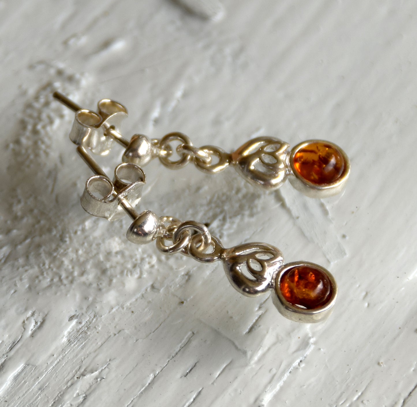 MJ Baltica, earrings, natural Baltic amber, 925 silver, delicate, elegant, feminine, cognac, BK168