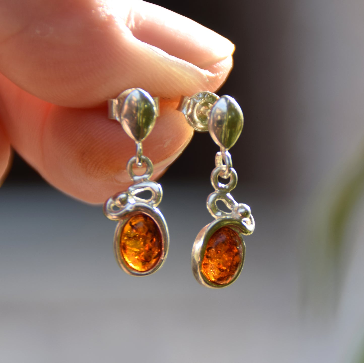 Light stud earrings with natural cognac amber and 925 silver, MJ Baltica, BK173