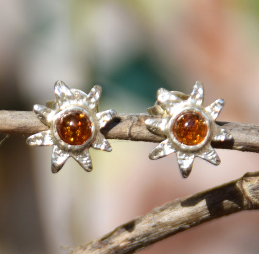MJ Baltica, orecchini, Ambra naturale Baltica, Argento 925, sole, fiore, a lobo, artigianale, BK174