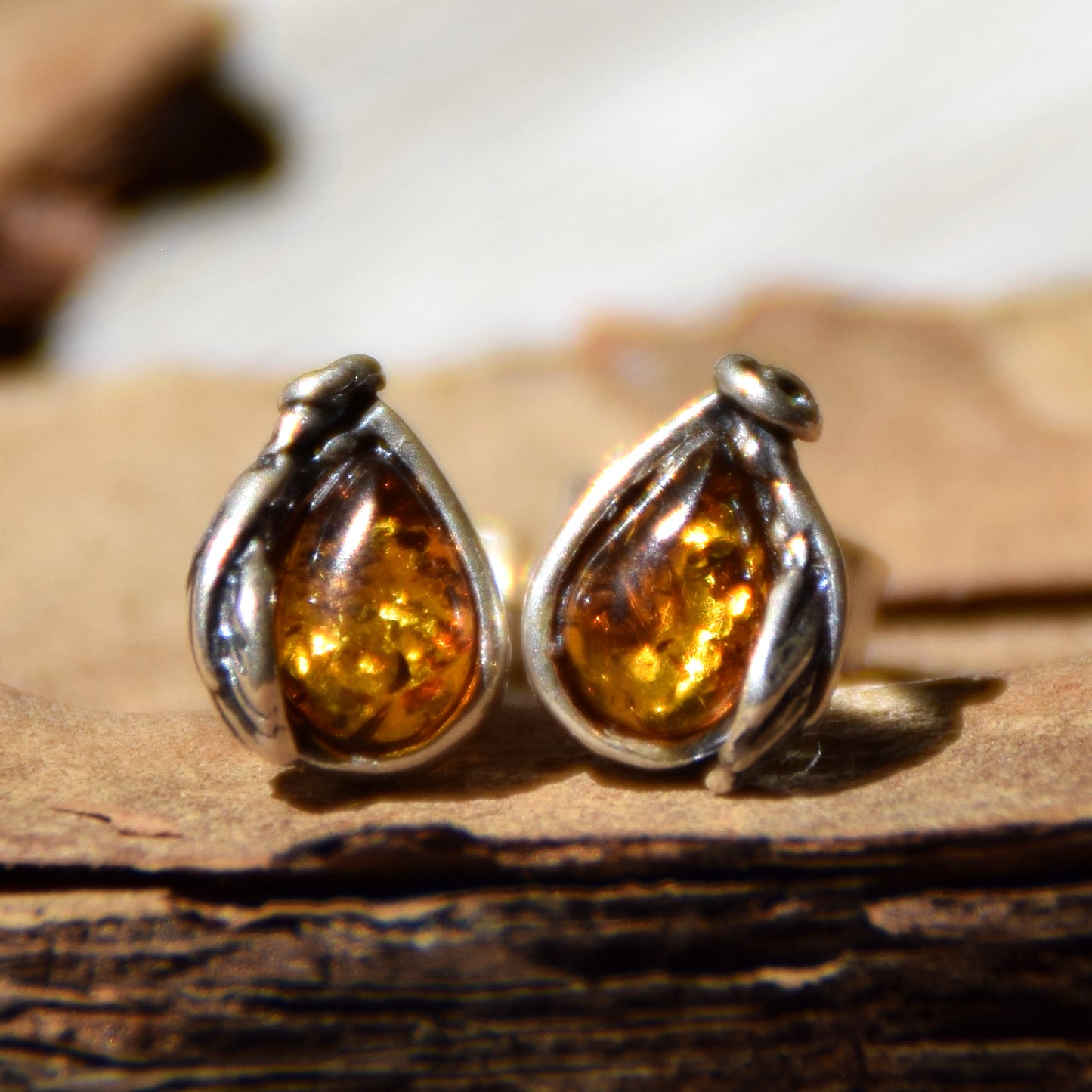 Vintage style earrings with cognac-colored natural Amber drop and 925 Silver, MJ Baltica, BK188