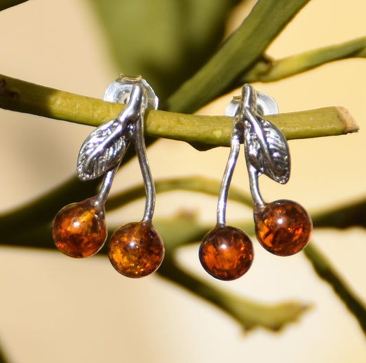 MJ Baltica, orecchini, Ambra naturale Baltica, Argento 925, cigliegie, a lobo, artigianale, BK209