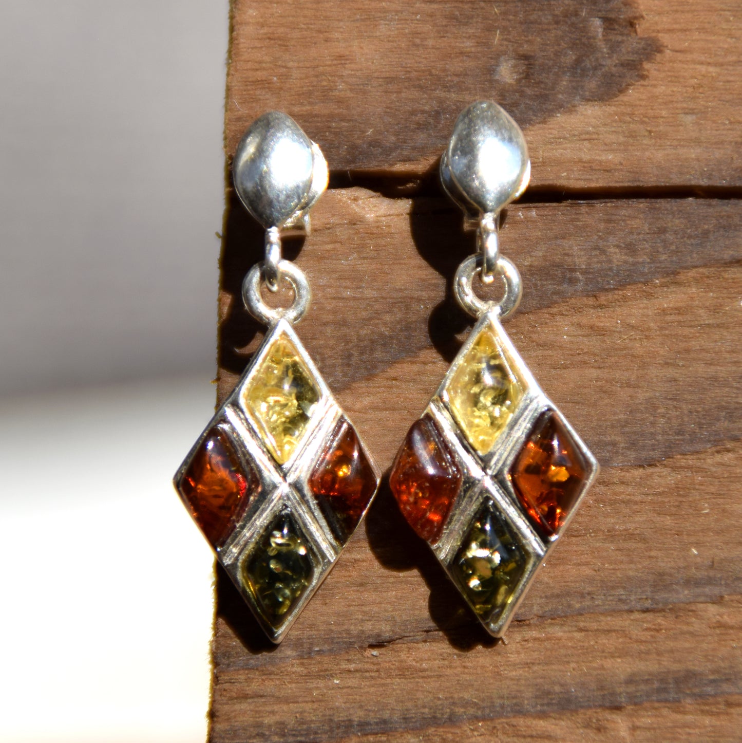MJ Baltica, Stud Earrings, Natural Amber, 925 Silver, Elegant, Bright, Multicolor, BK223