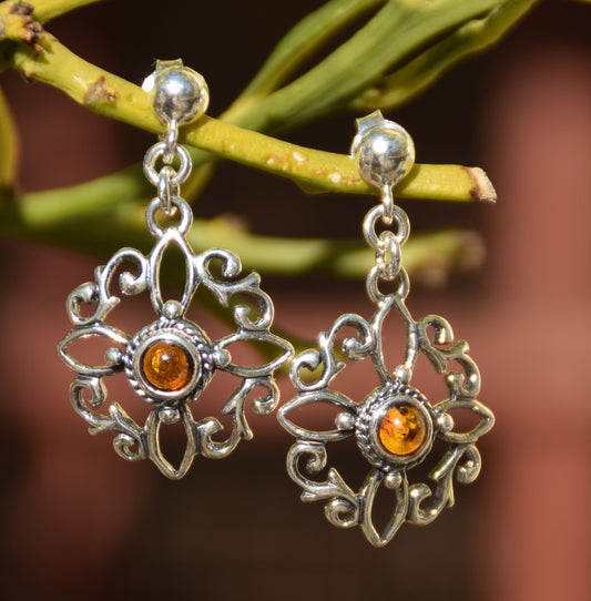 MJ Baltica, earrings, Baltic natural amber, 925 silver, pendants, witch's knot, BK226