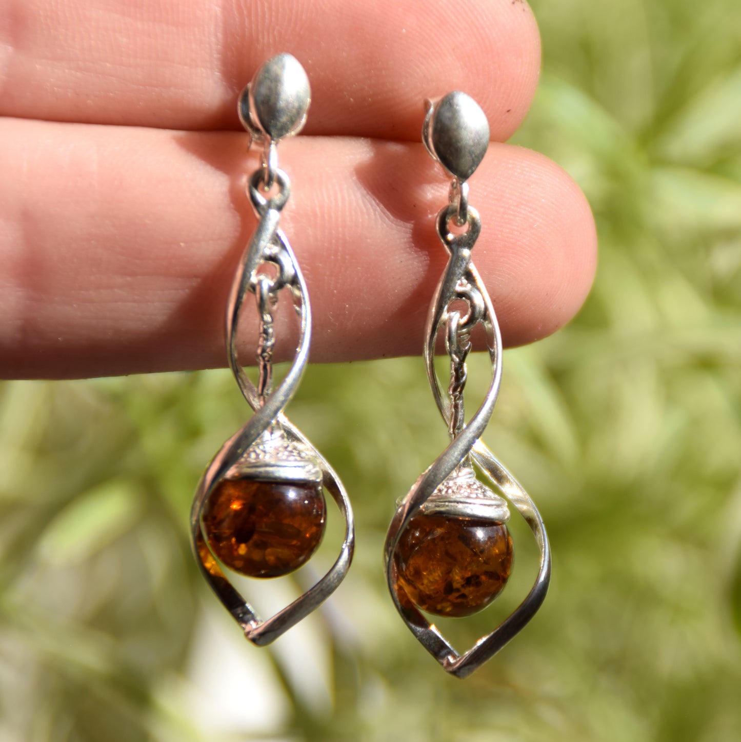 Elegante Hängeohrringe aus Natur Bernstein cognac Kugeln und 925er Silber, MJ Baltica, BK227