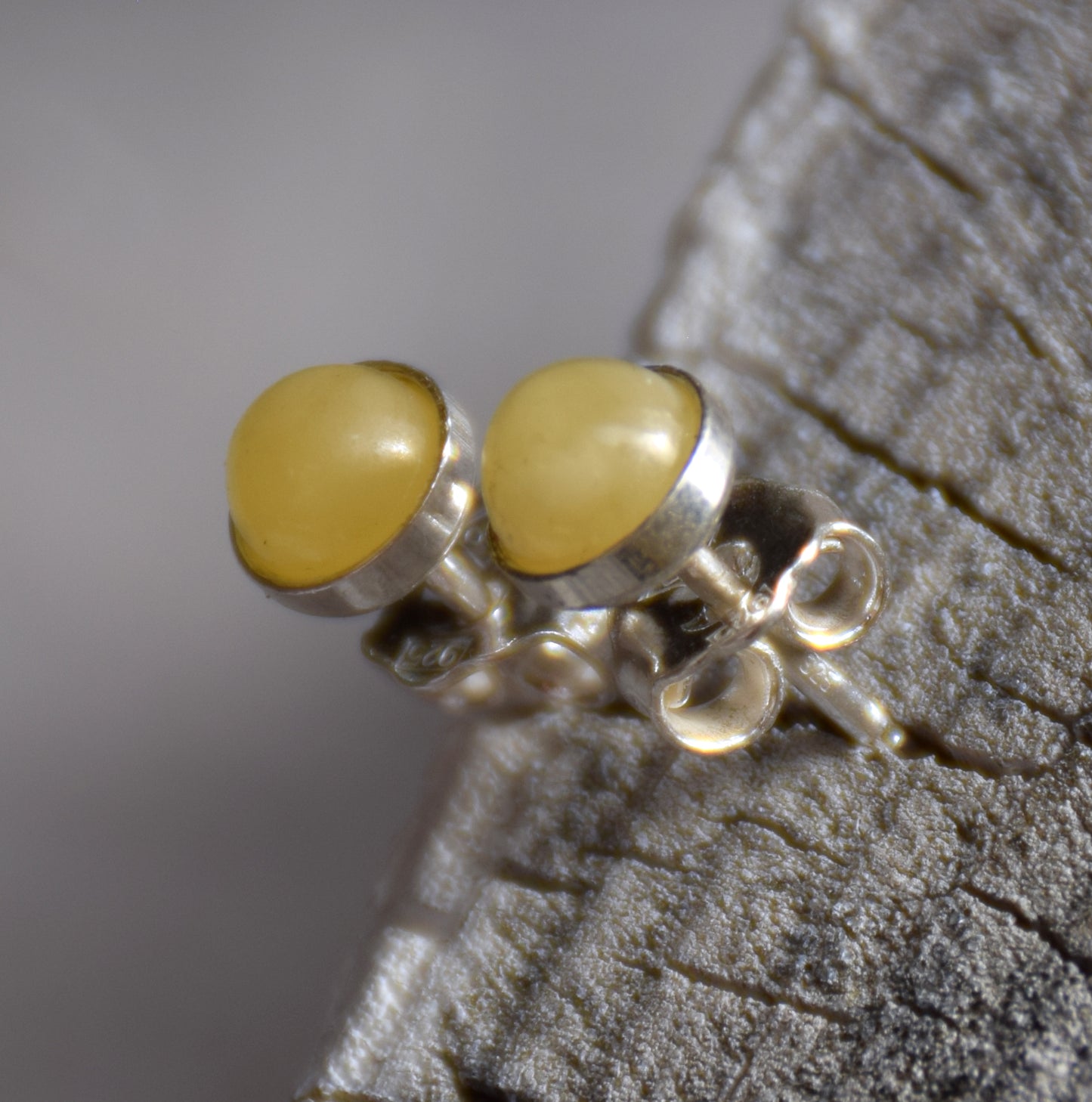 Essential round earrings created with natural Imperial Amber and 925 Silver, MJ Baltica, BK230