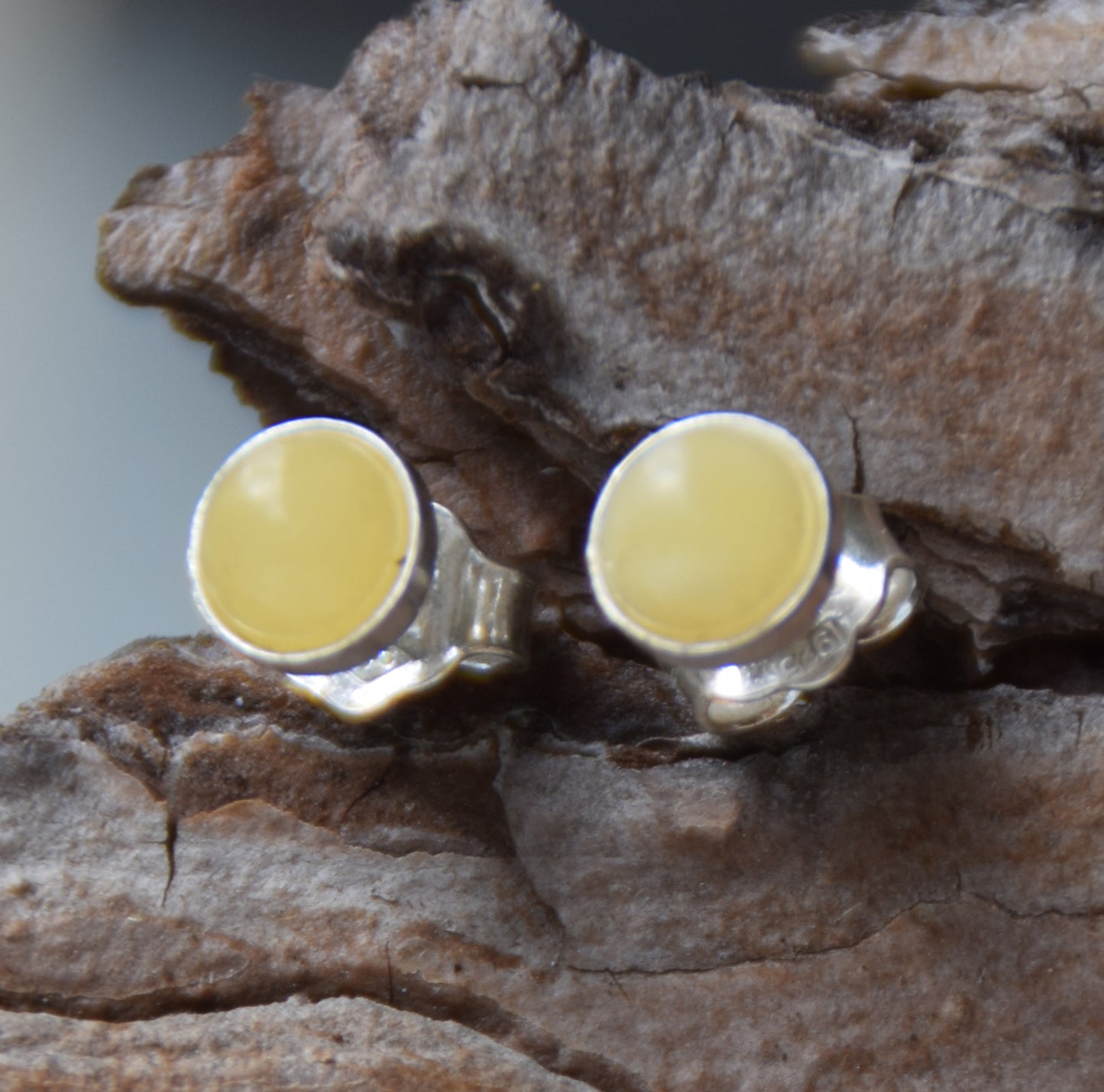 Essential round earrings created with natural Imperial Amber and 925 Silver, MJ Baltica, BK230