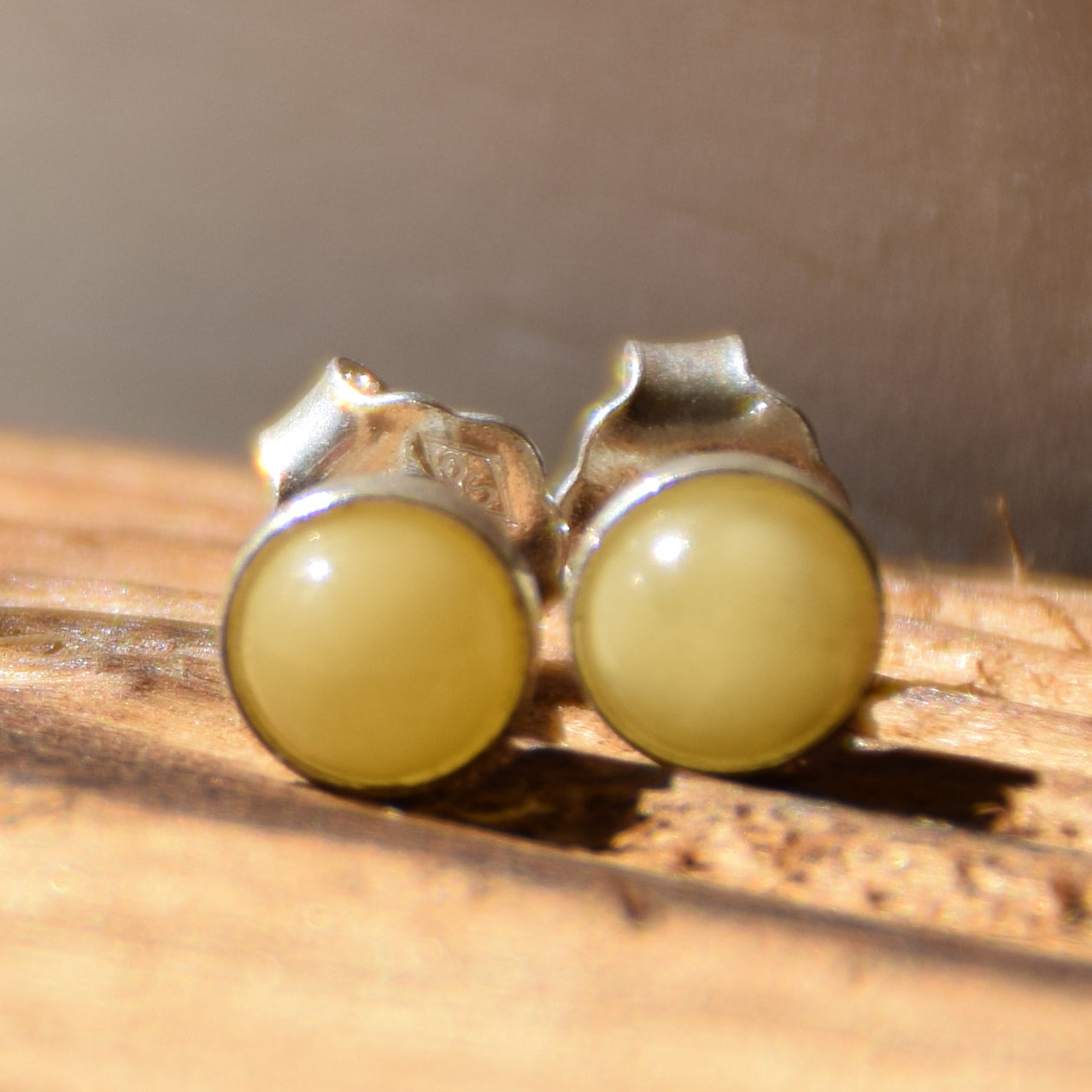 Essential round earrings created with natural Imperial Amber and 925 Silver, MJ Baltica, BK230