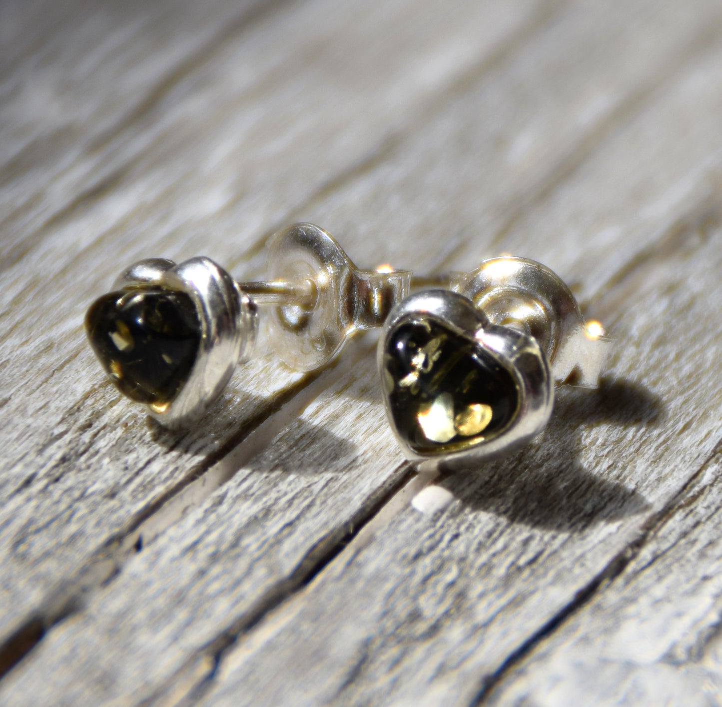 Romantic heart-shaped stud earrings with natural green Amber and Sterling Silver 925, MJ Baltica, BK231