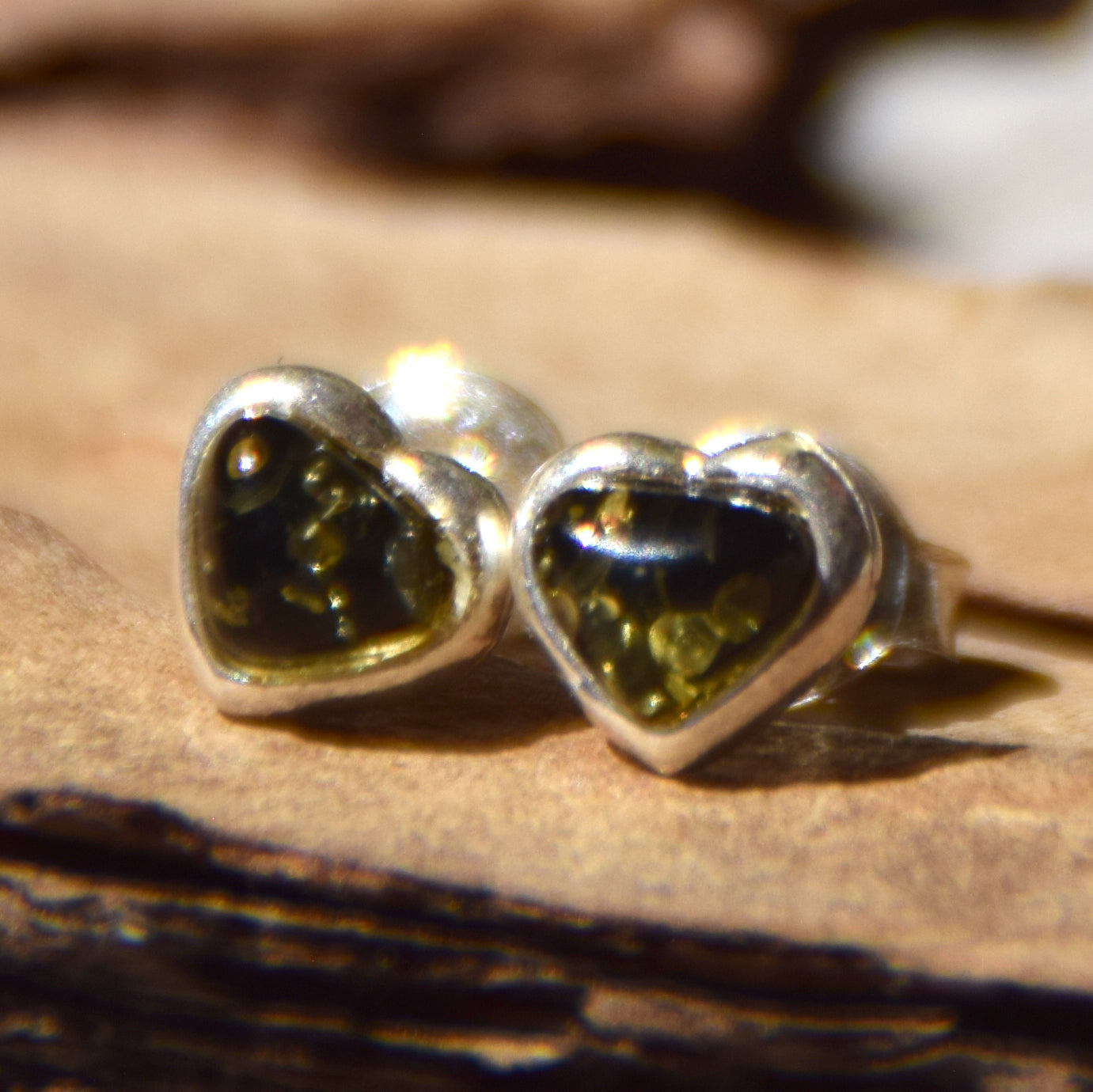 Romantic heart-shaped stud earrings with natural green Amber and Sterling Silver 925, MJ Baltica, BK231