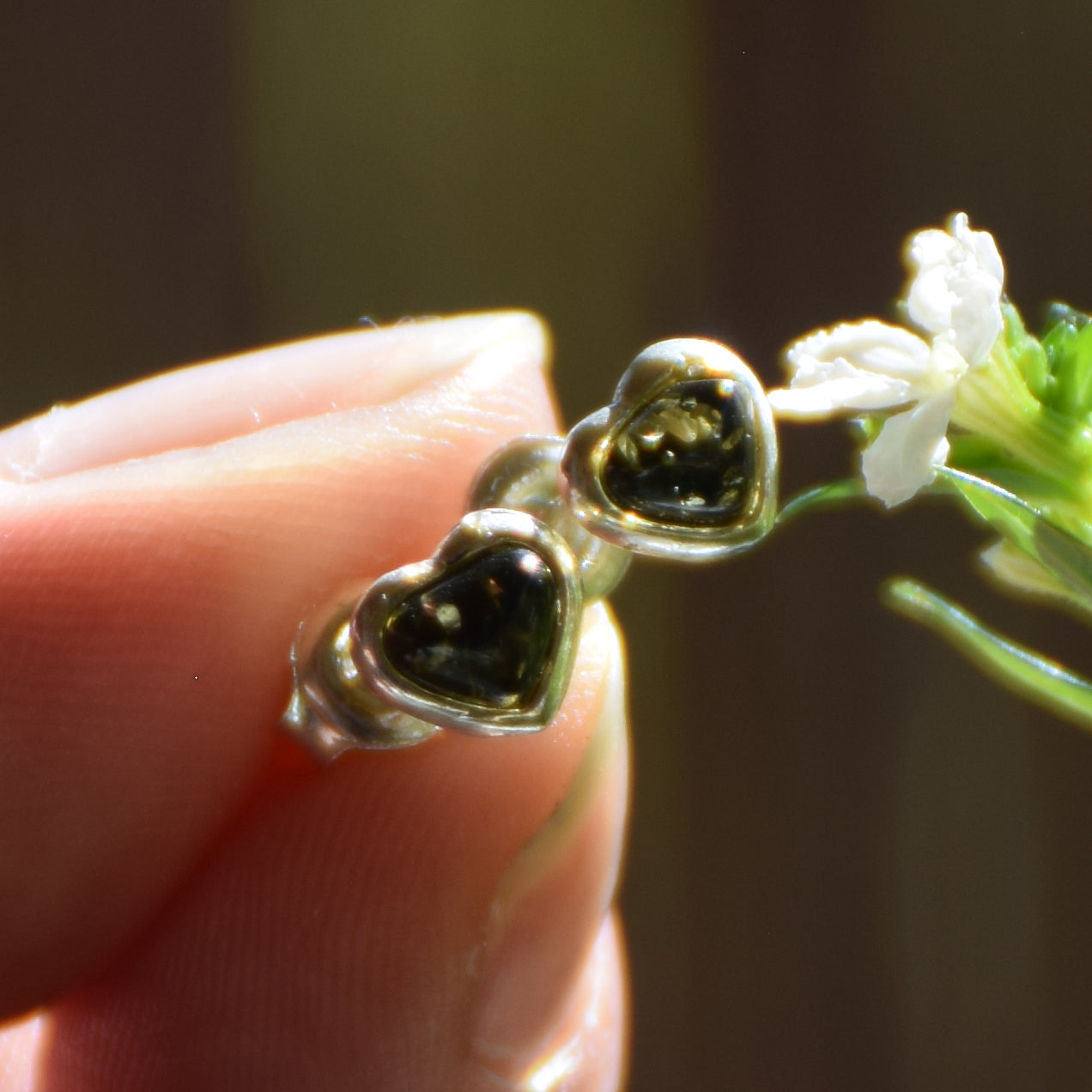 Romantic heart-shaped stud earrings with natural green Amber and Sterling Silver 925, MJ Baltica, BK231