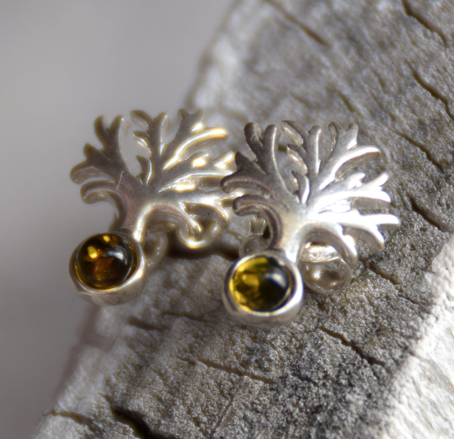 Bright Tree of Life earrings made with natural green Amber and 925 Silver, MJ Baltica, BK236