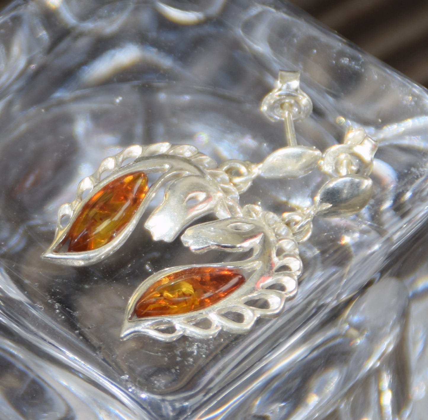 Pferde-Ohrhänger mit natürlichem Cognac-Bernstein und 925er Silber, MJ Baltica, BK240