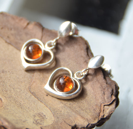 Dangle earrings with cognac-colored natural amber heart and 925 Sterling Silver, MJ Baltica, BK241