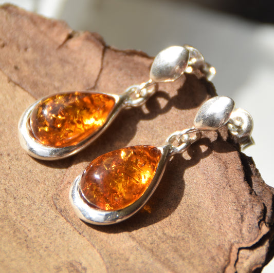 Classic dangling earrings with cognac-colored natural amber drop and 925 Silver, MJ Baltica, BK243