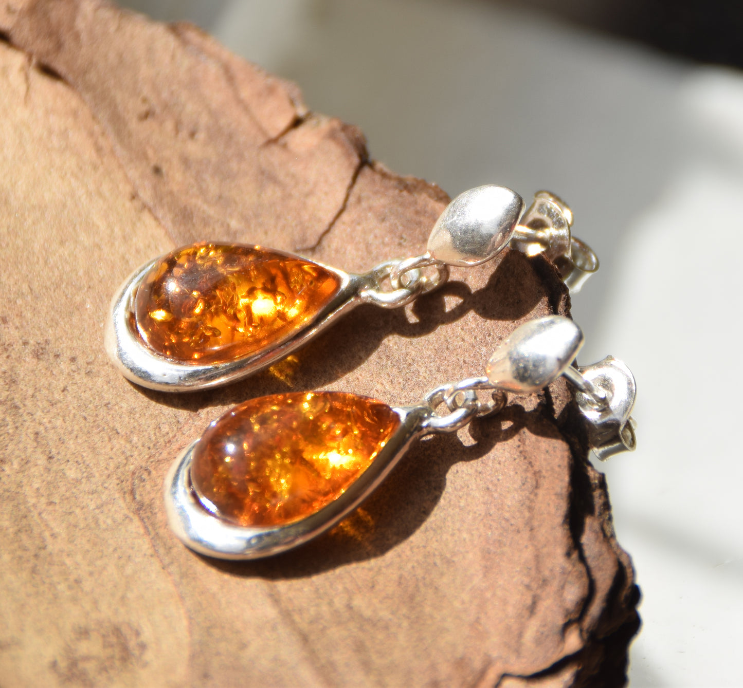 Classic dangling earrings with cognac-colored natural amber drop and 925 Silver, MJ Baltica, BK243