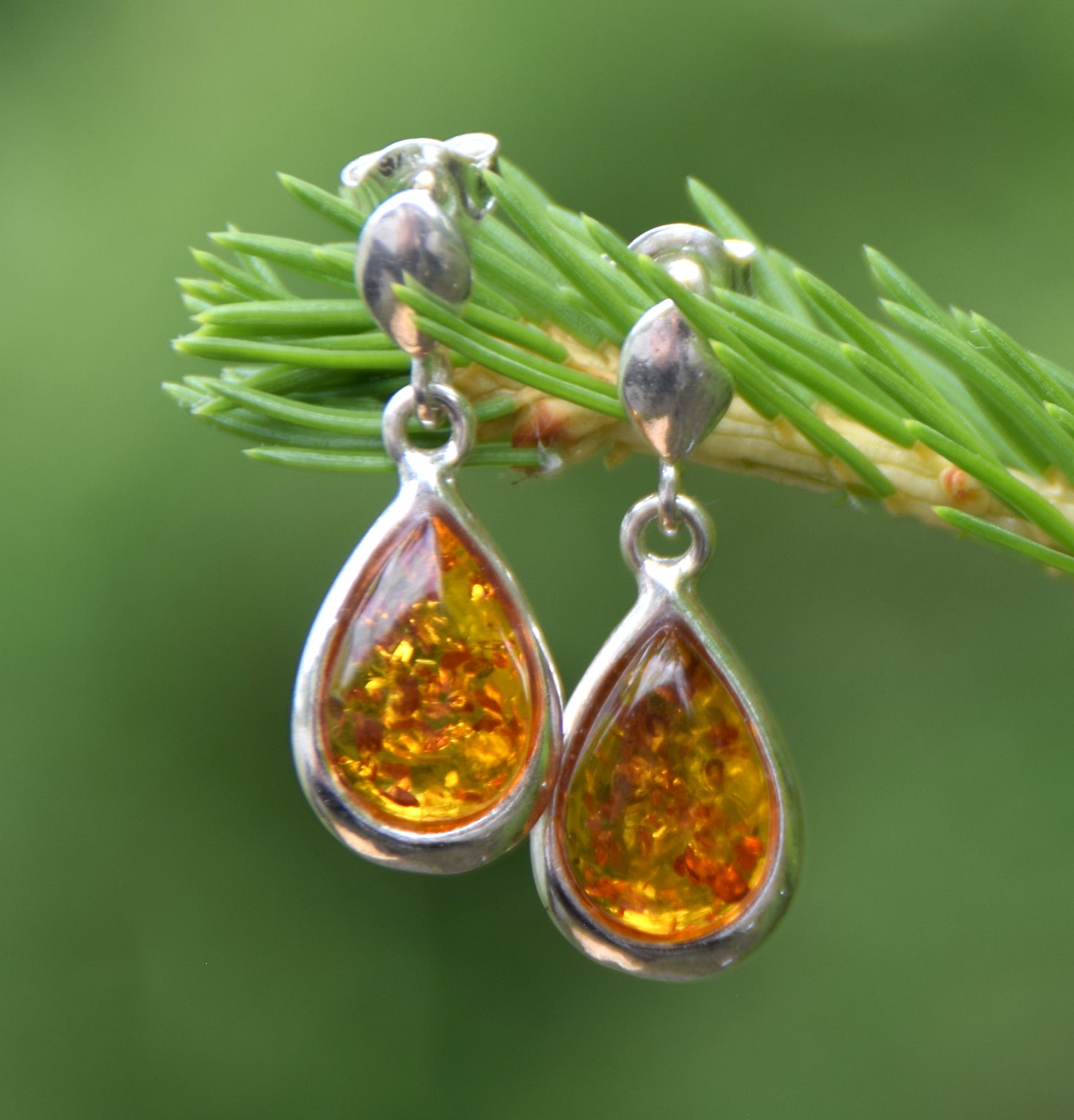 Classic dangling earrings with cognac-colored natural amber drop and 925 Silver, MJ Baltica, BK243