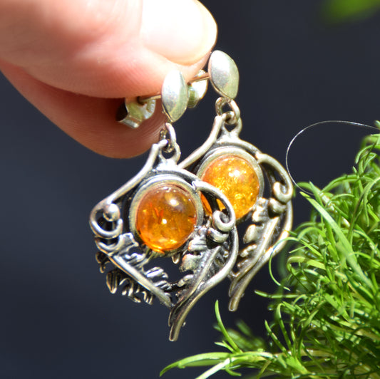 Classic vintage style earrings with natural cognac amber and 925 Sterling Silver, MJ Baltica, BK248