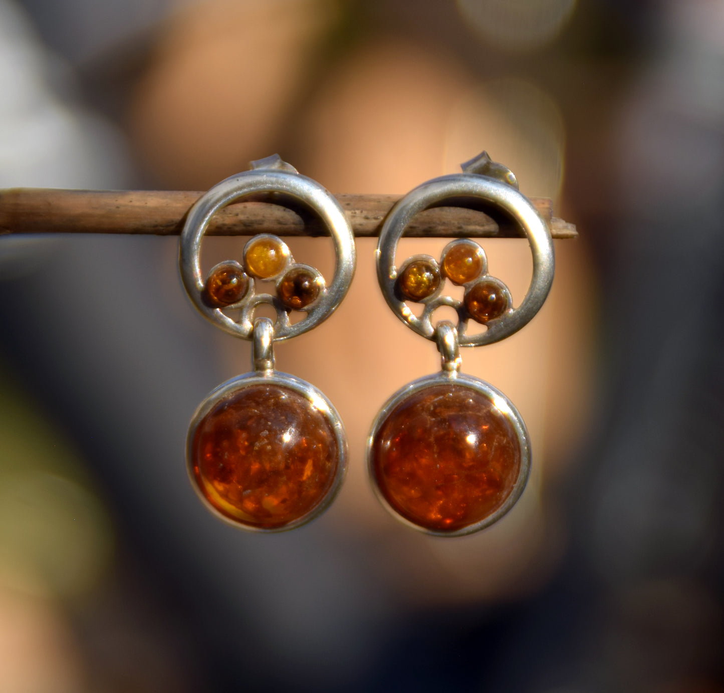 Dangle earrings with natural amber of various shades and 925 silver, MJ Baltica, BK249